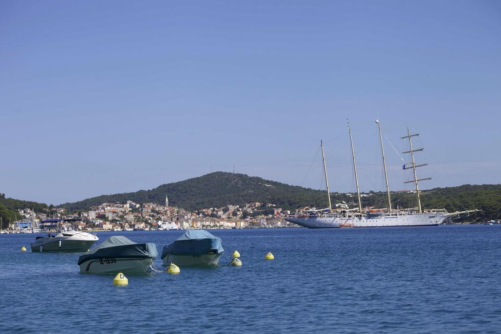 Camping Village Poljana Mali Losinj Exterior photo